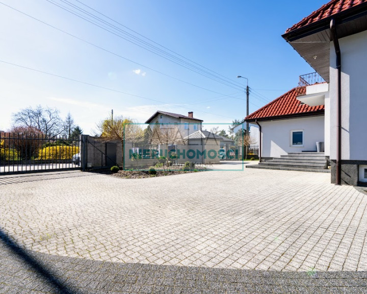 Dom Sprzedaż Łomianki
